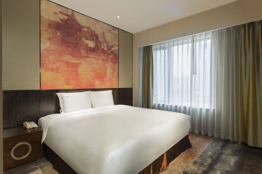 1 Bedroom, Kids Suite, Theme, King Bed, Living Area