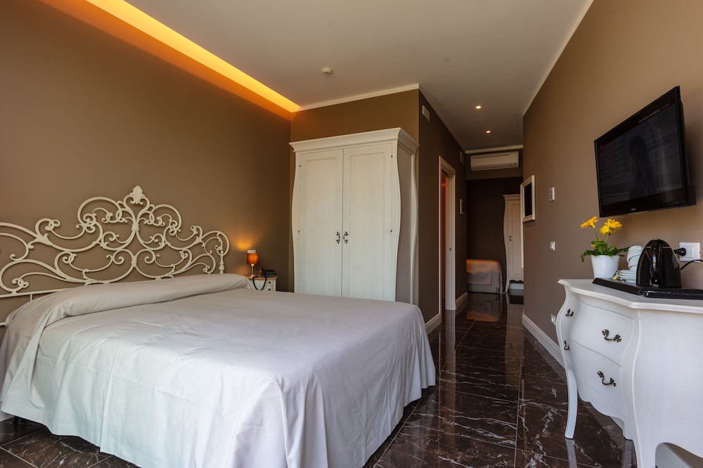 Hotel Ventaglio 12/78