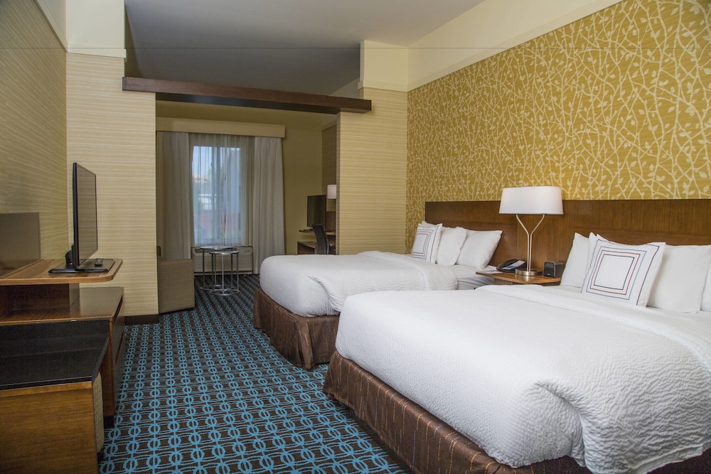 Fairfield Inn Suites By Marriott Pocatello 6/34