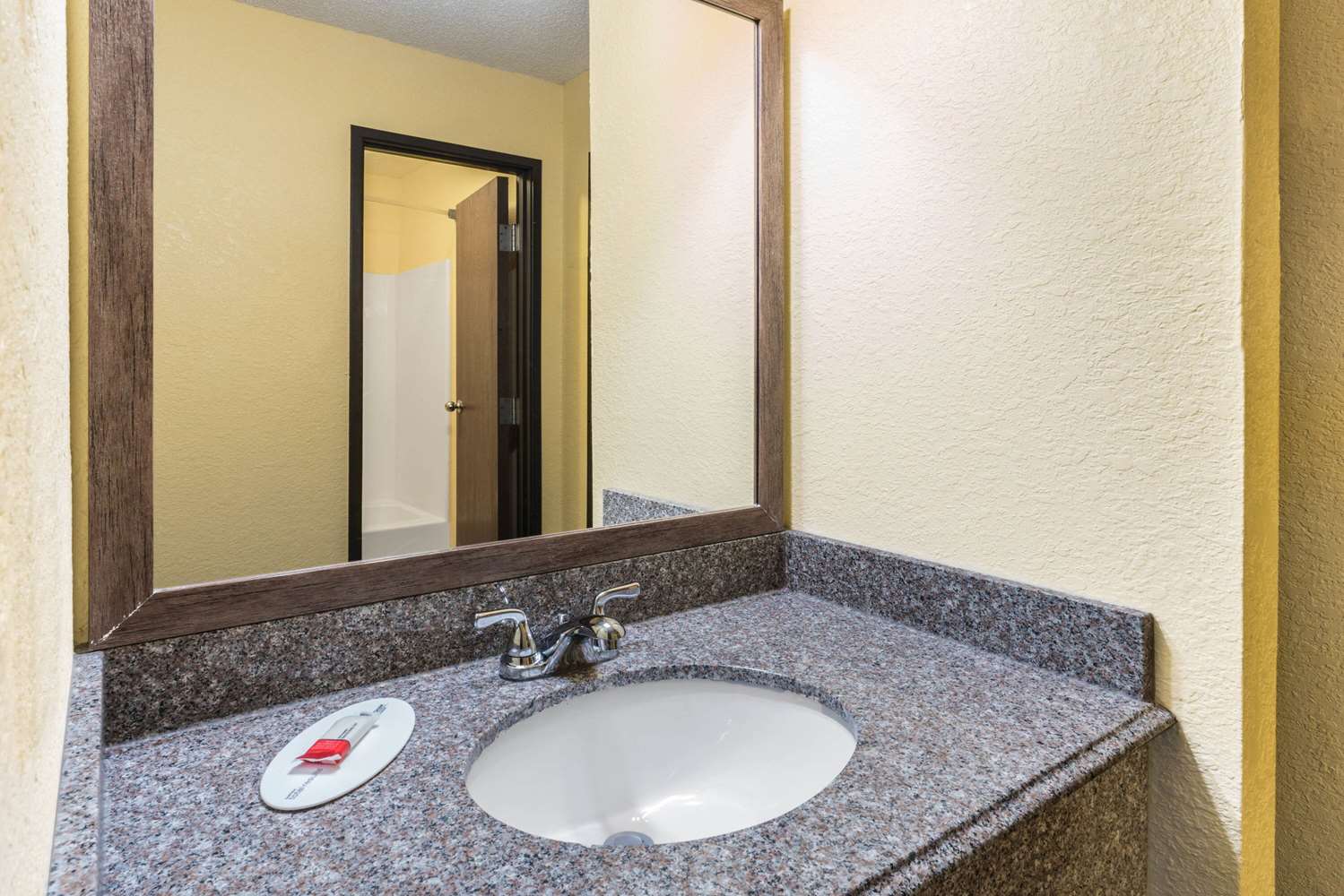 Days Inn By Wyndham Tucumcari 49/52