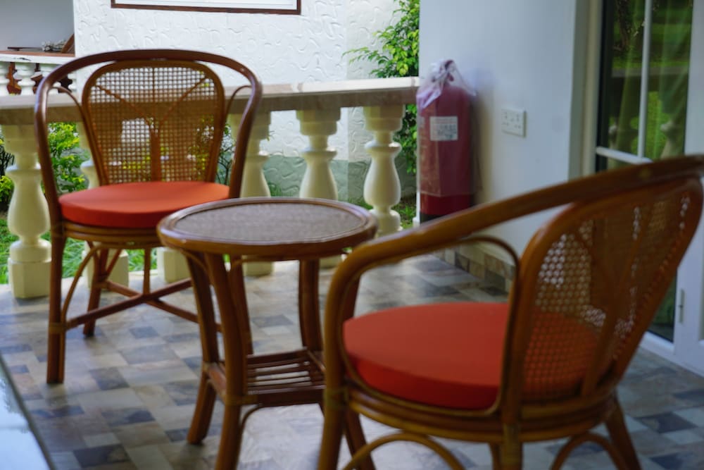 BAMBOO CHALETS 25/39
