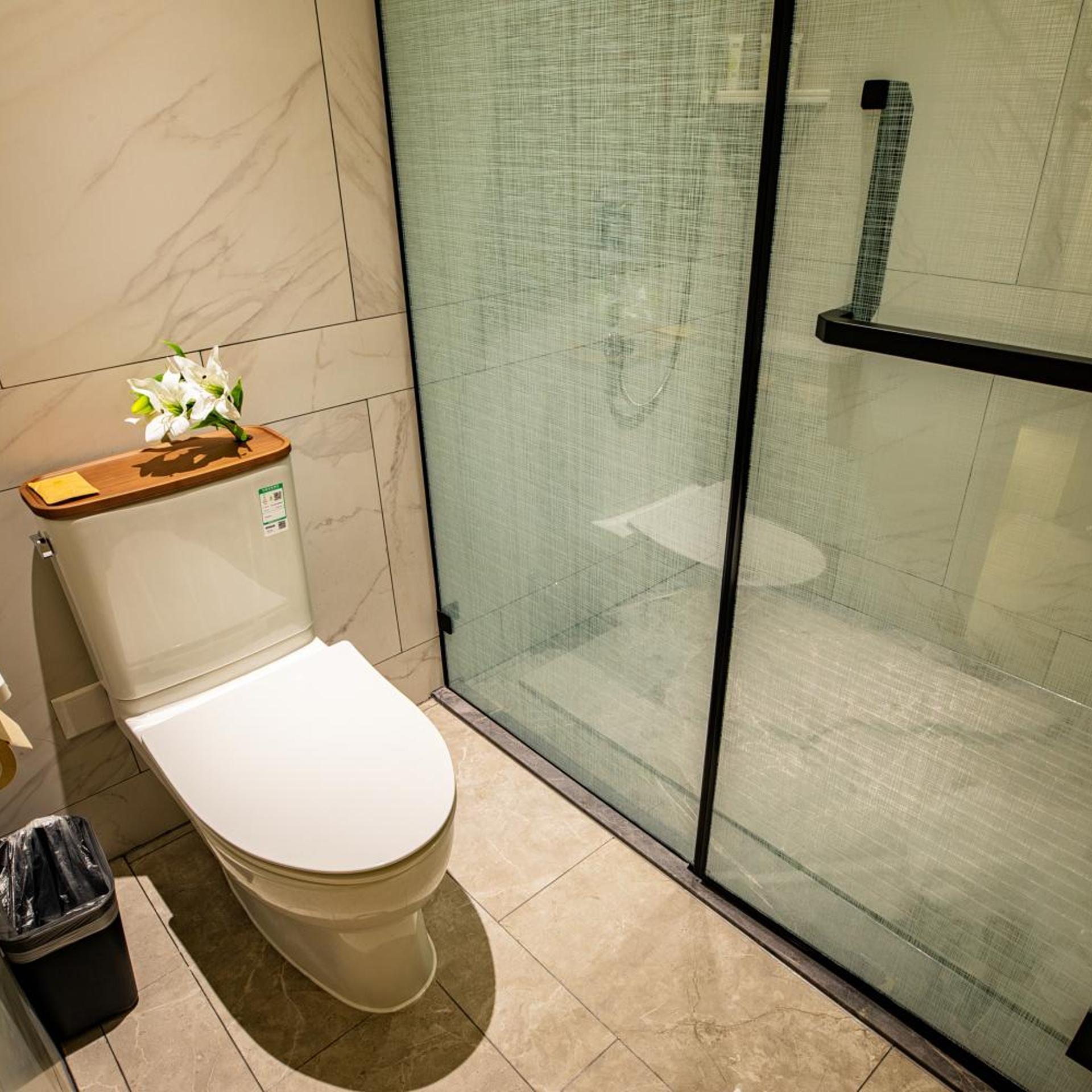 Jinjiang Metropolo Hotel Weihai Railway Station Branch 51/56