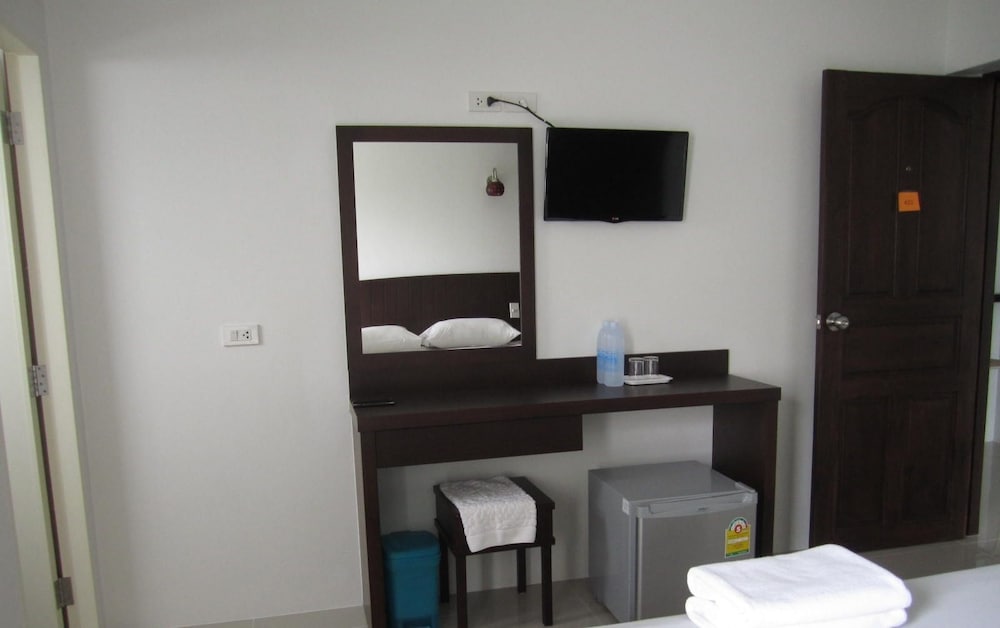 Sunshine Hostel Hua Hin 45/54