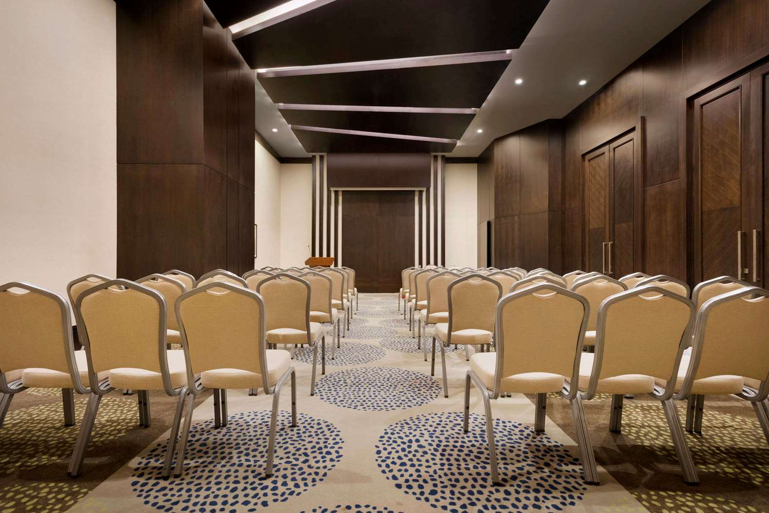 Ramada Plaza by Wyndham Konya 46/55
