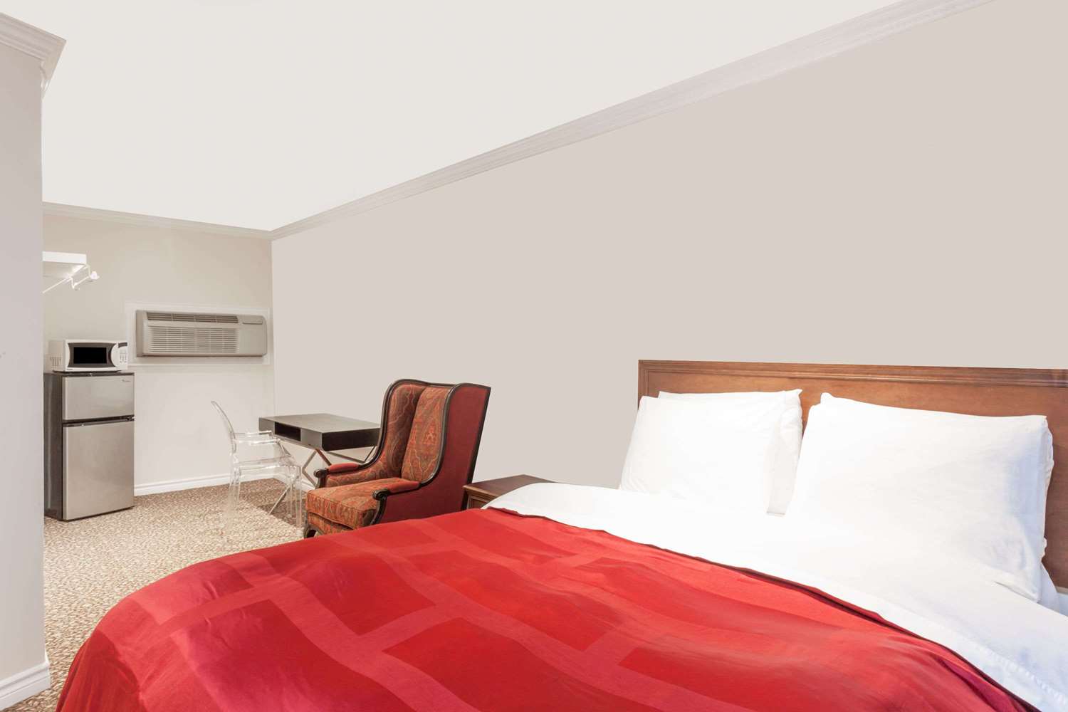 Suite, Queen Bed