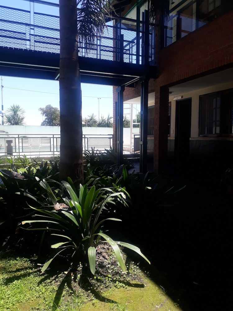 Posada de las Aguilas 44/50