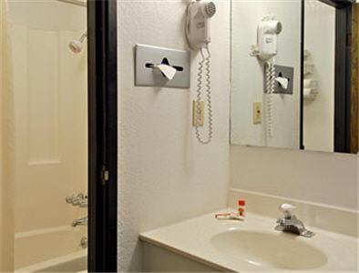 Americas Stay Inn - Leavenworth 30/30