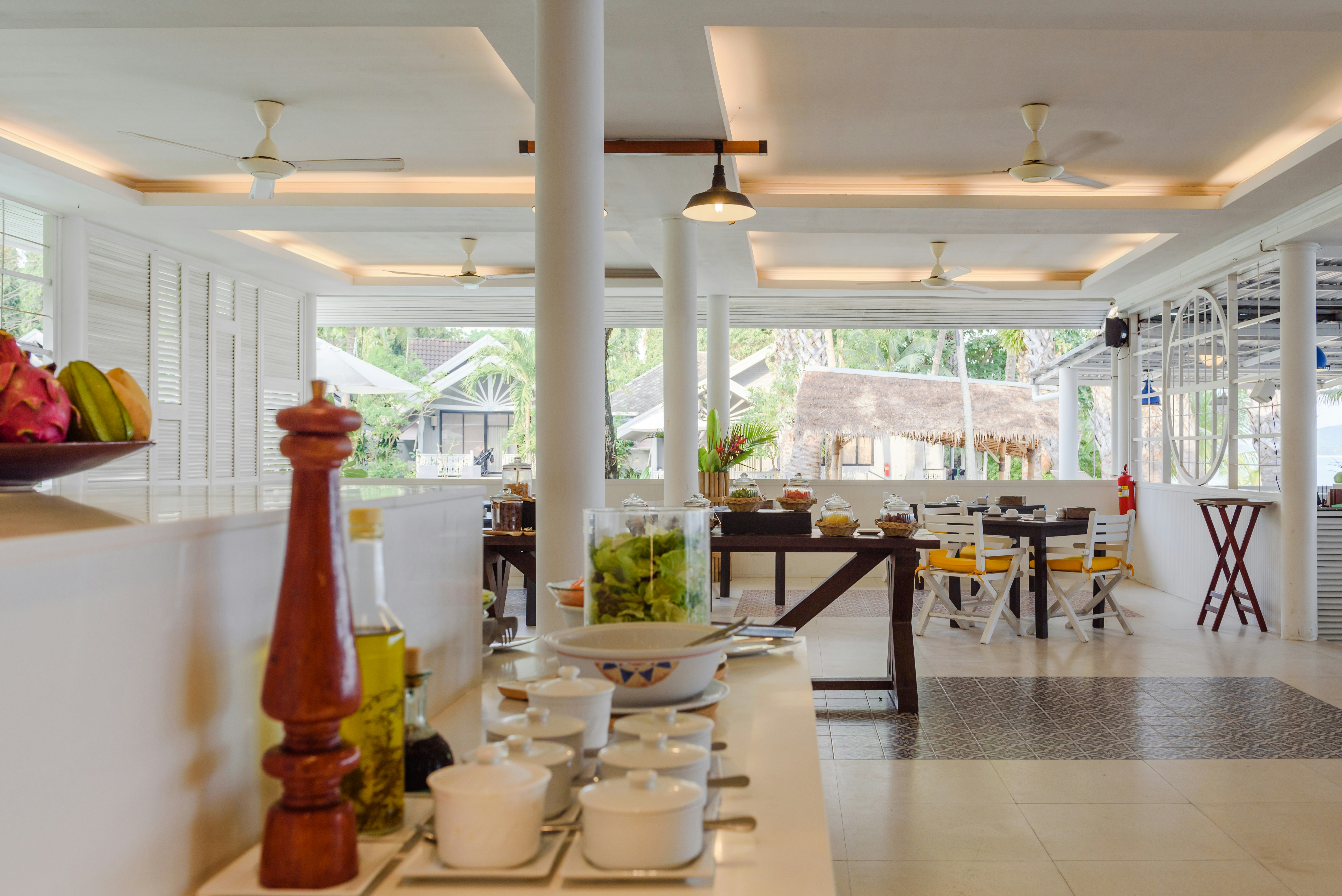 Paradise Beach Resort 33/42