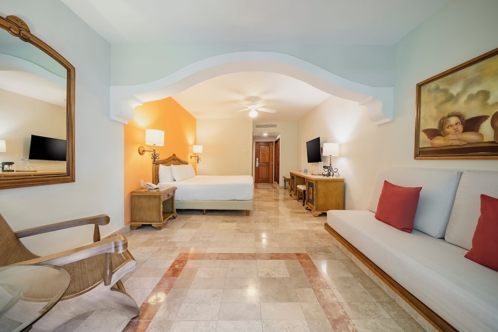 Iberostar Waves Paraiso Beach 32/50