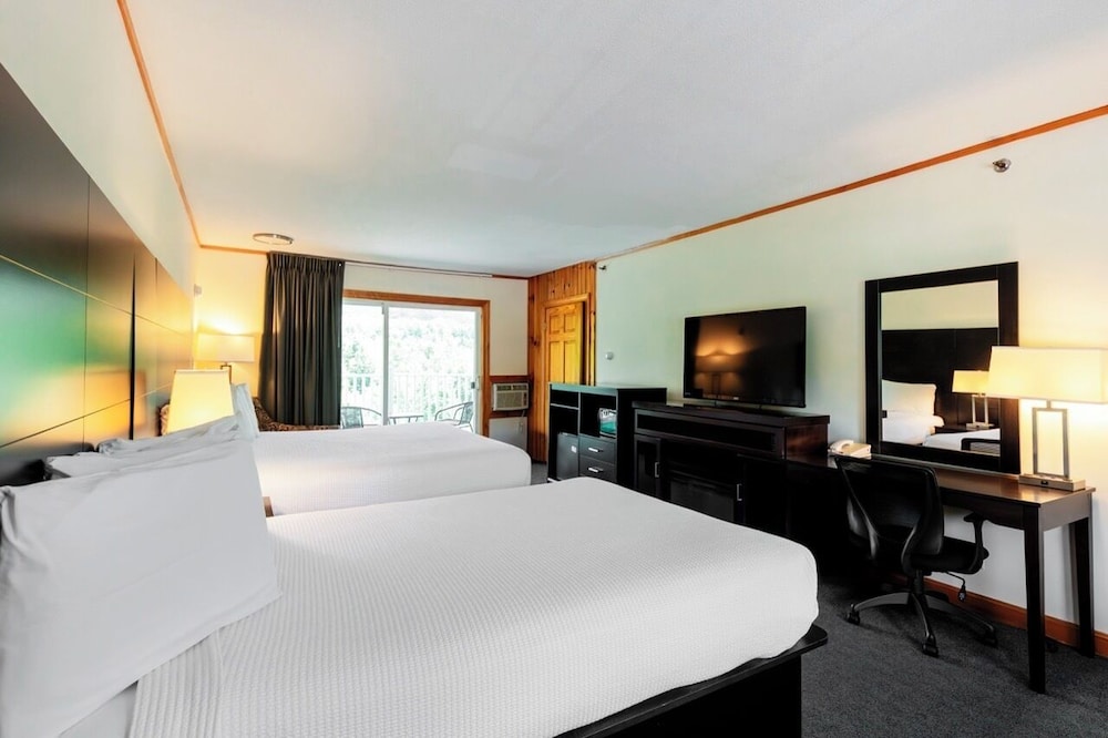 Indian Head Resort 24/69