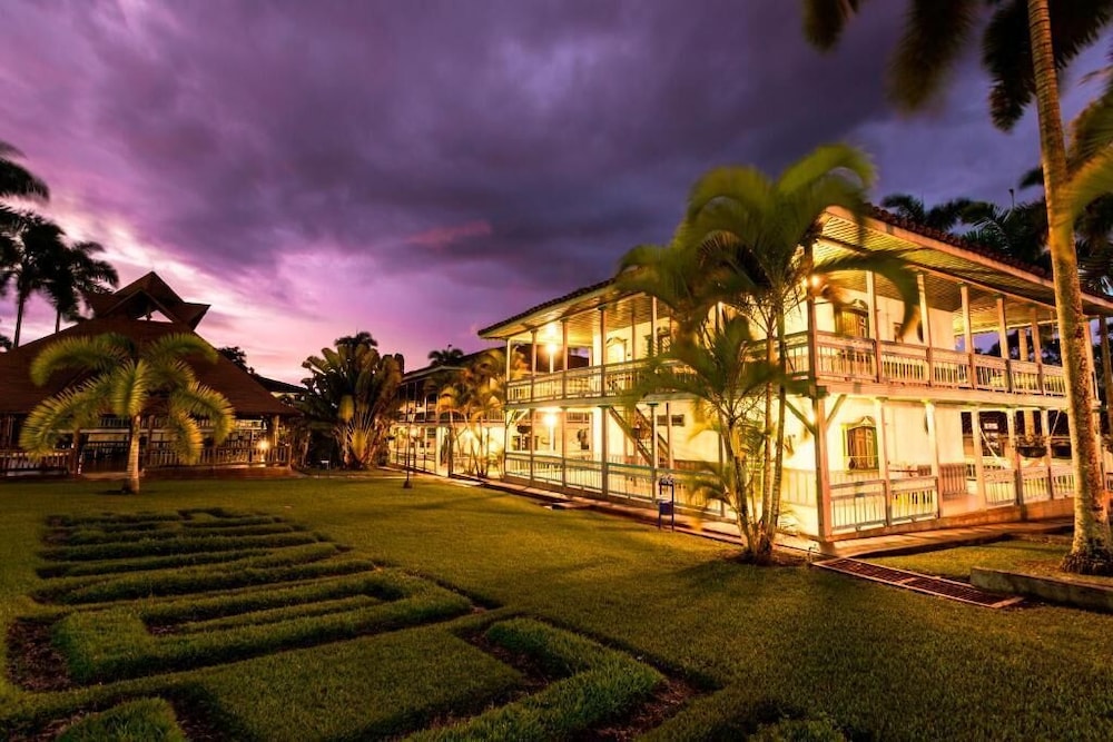 Decameron Las Heliconias All Inclusive 47/49