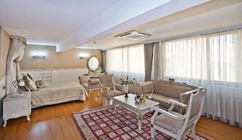 Peak Star Hotel Taksim 50/65