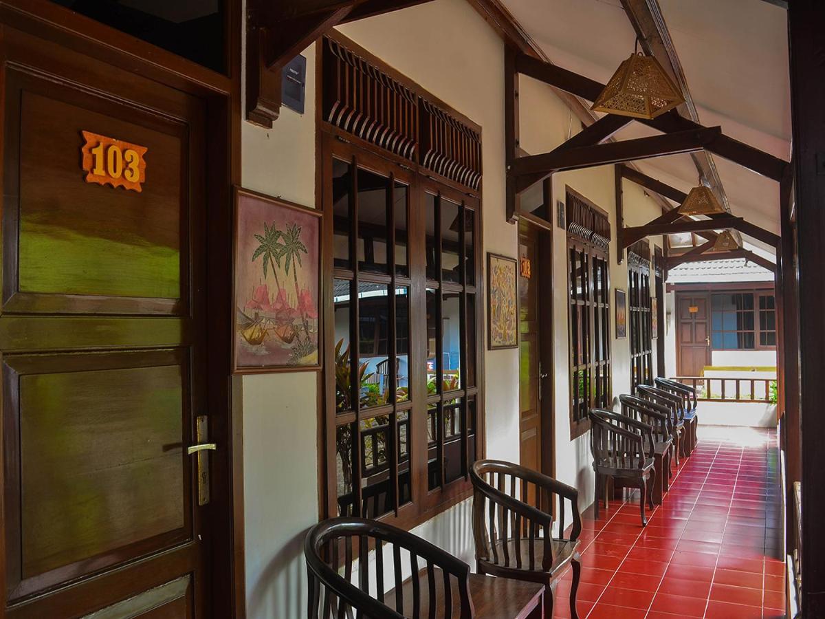 Yokima Beach Hotel 28/43