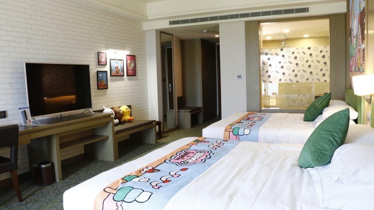 Deluxe, 2 Queen Beds