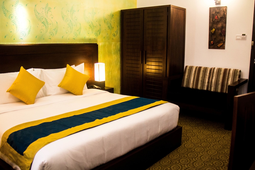 Ceylon City Hotel Colombo 10/39