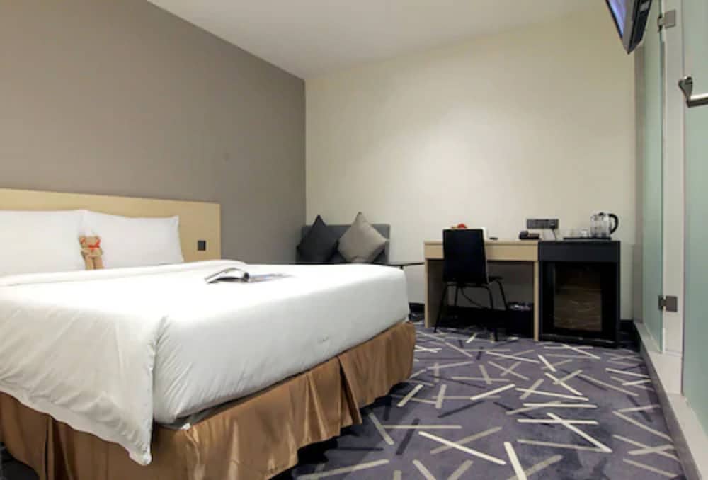 Pacific Express Hotel Central Market 23/50