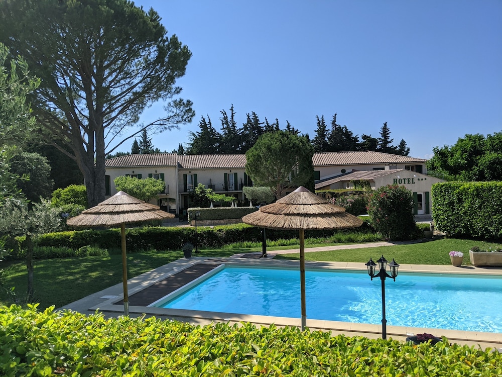 Hotel Le Pradet 35/42