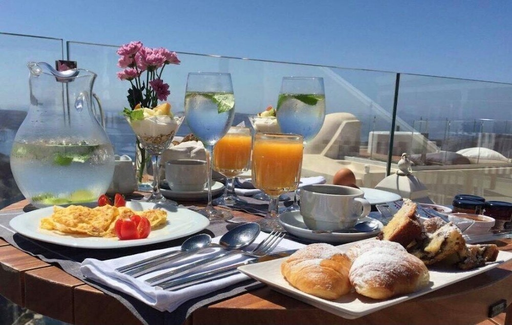 Samos City Hotel 52/69