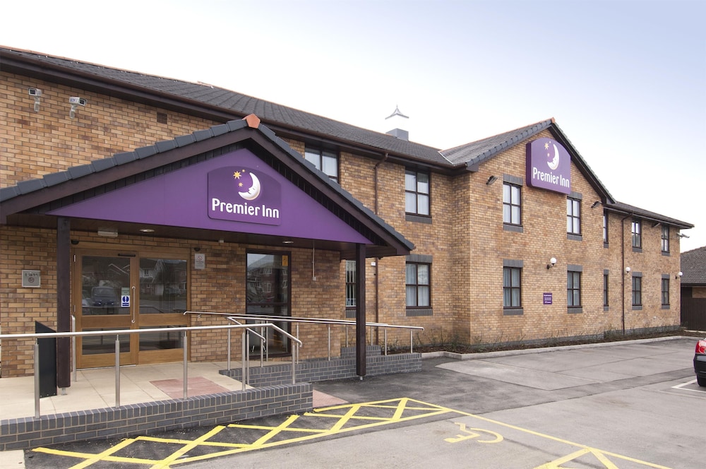 Premier Inn Llanelli Central West in LLANELLI - UK