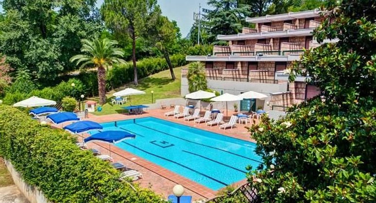 Garden Hotel 7/7
