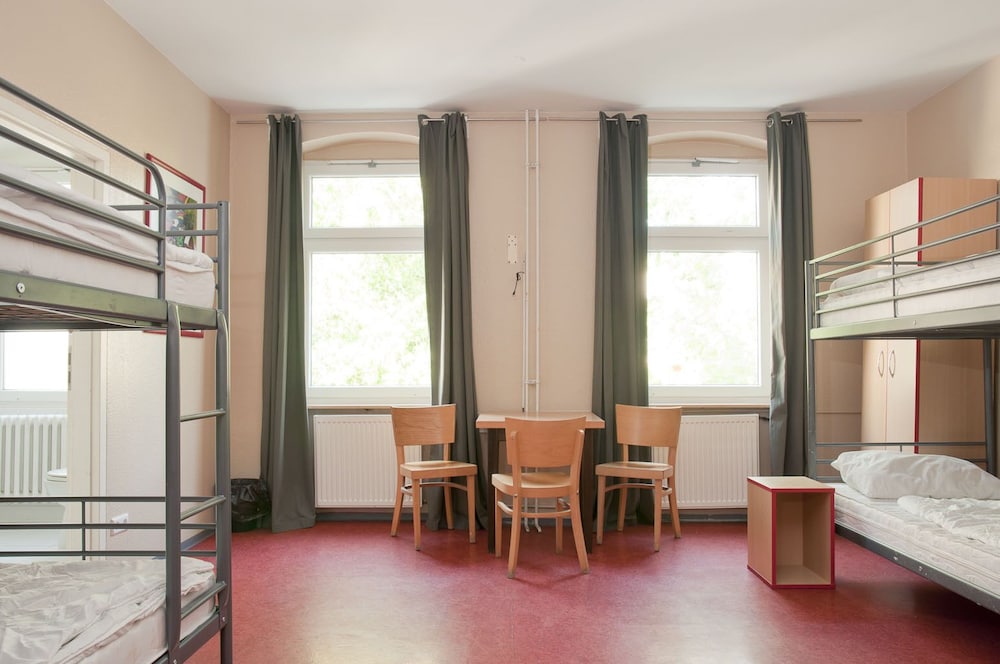 Happy Hotel Berlin 37/50