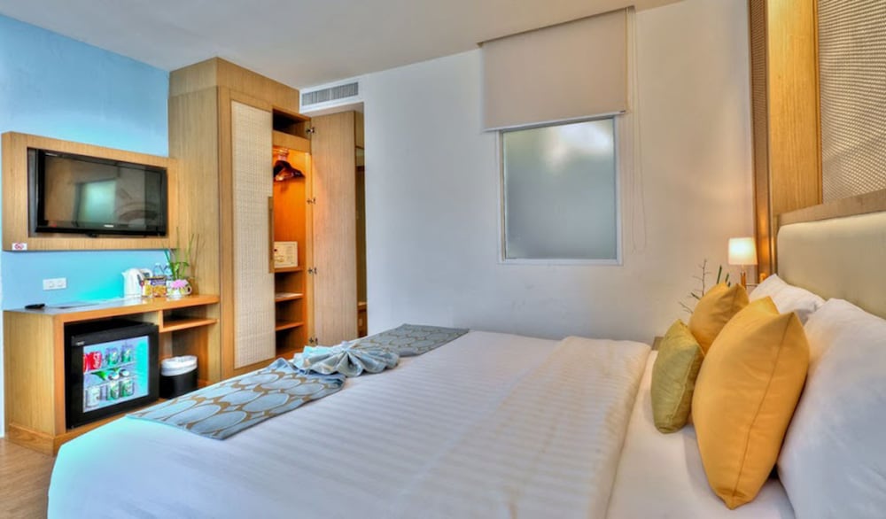 The Ashlee Plaza Patong Hotel & Spa 11/75