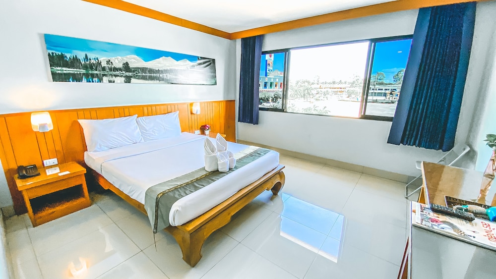K2 Budget Hotel At Airport 4/29