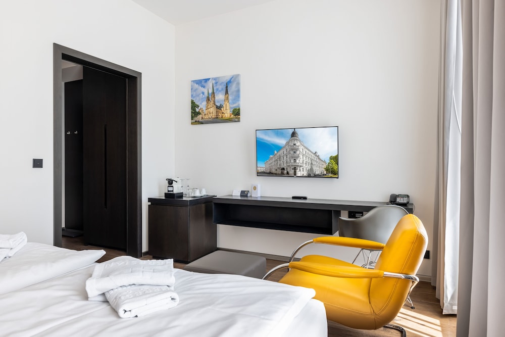 Theresian Hotel And Spa 8/50
