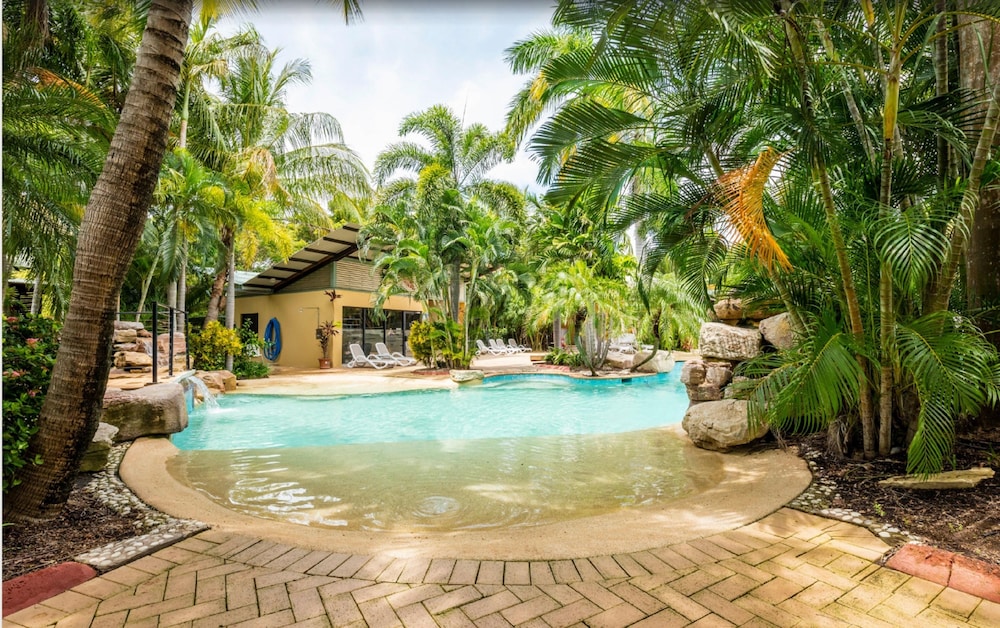 Mercure Darwin Airport Resort 79/83