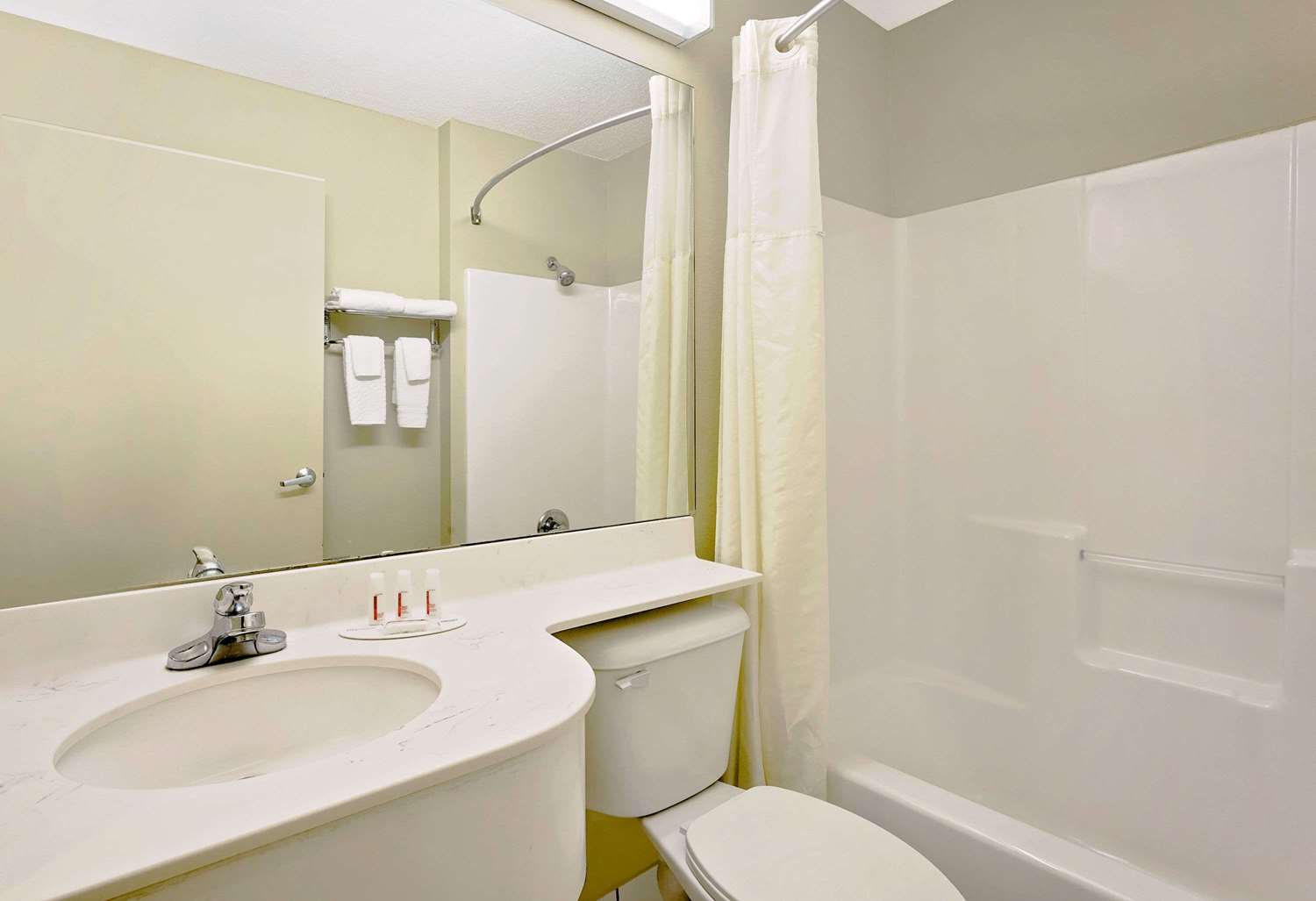 Microtel Inn & Suites By Wyndham Thomasville/High Point/Lexi 11/15
