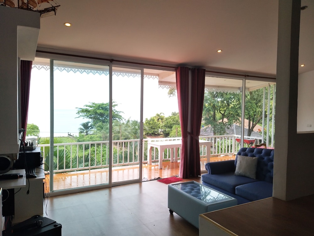 White House Mountian Beach Resort 14/22