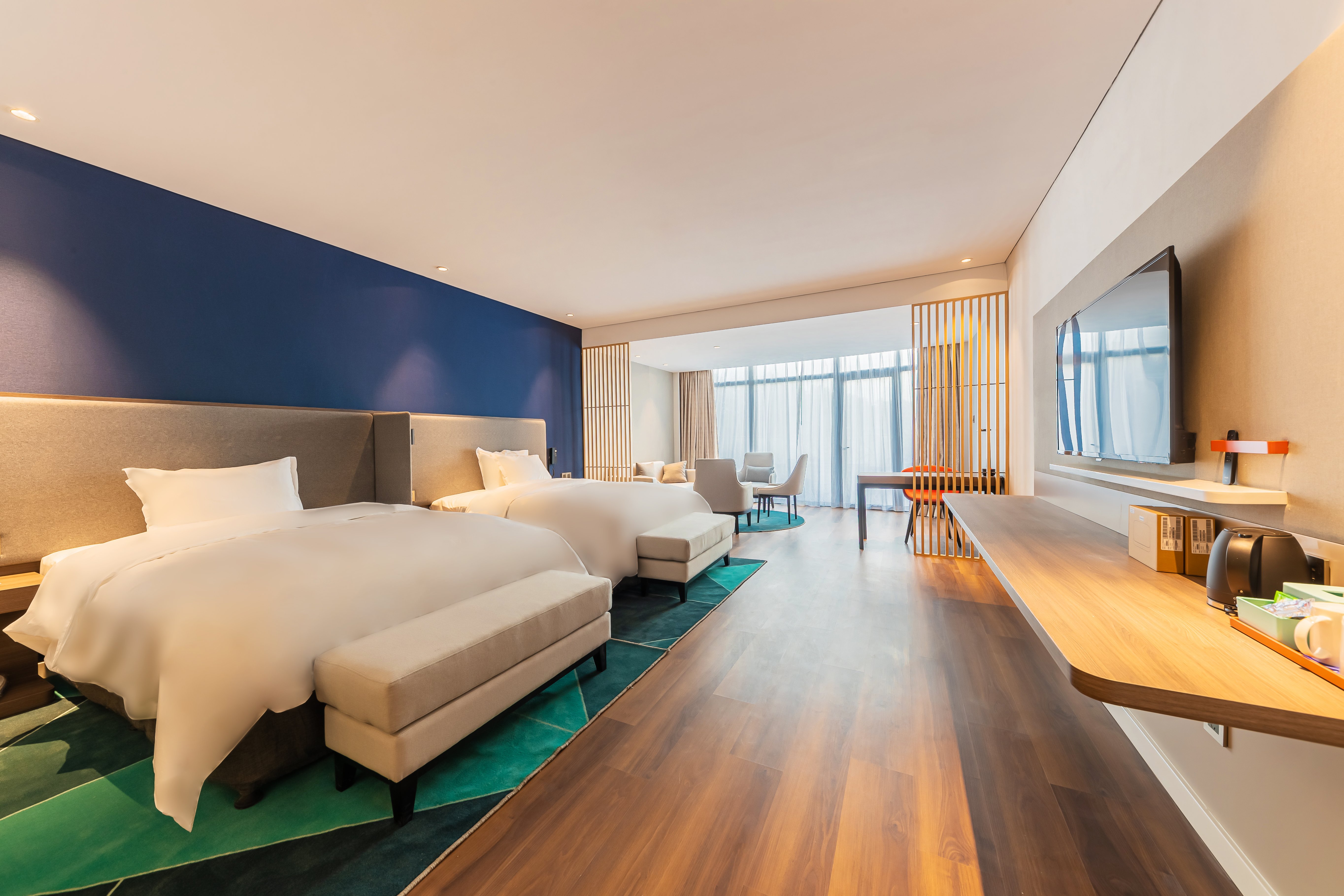 Holiday Inn Express Yichang Riverside 18/81