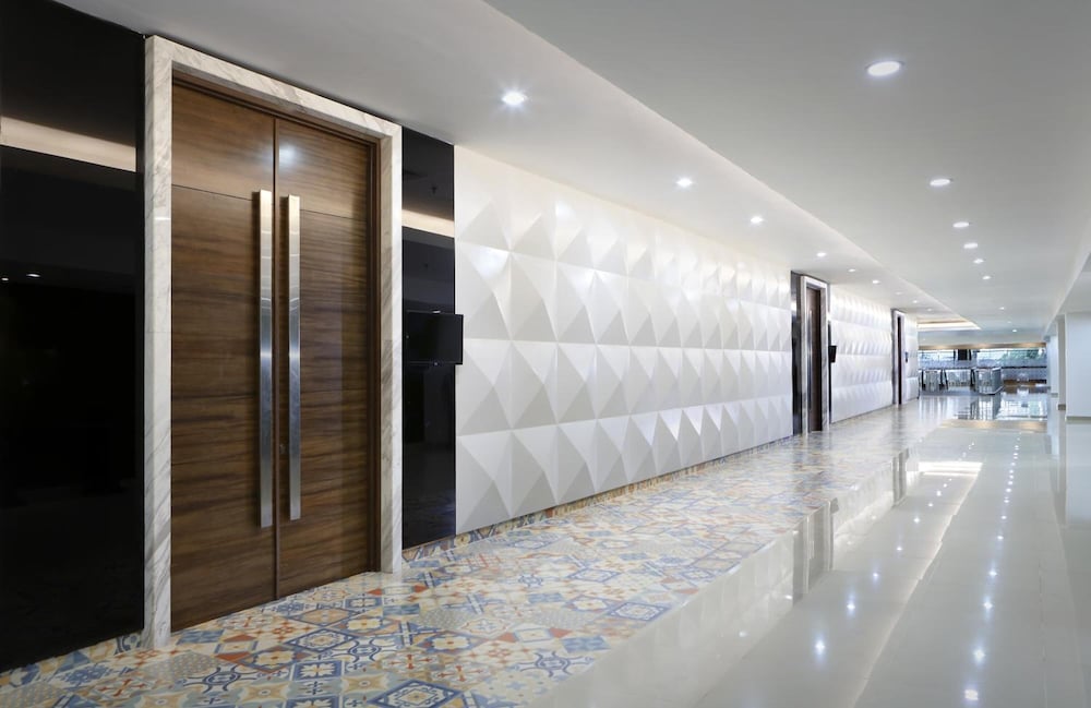 Hotel Santika Kelapa Gading 3/36