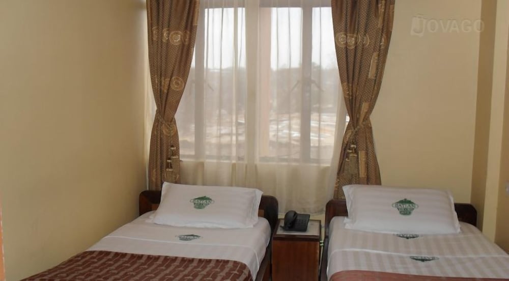 Batian Grand Hotel 8/18