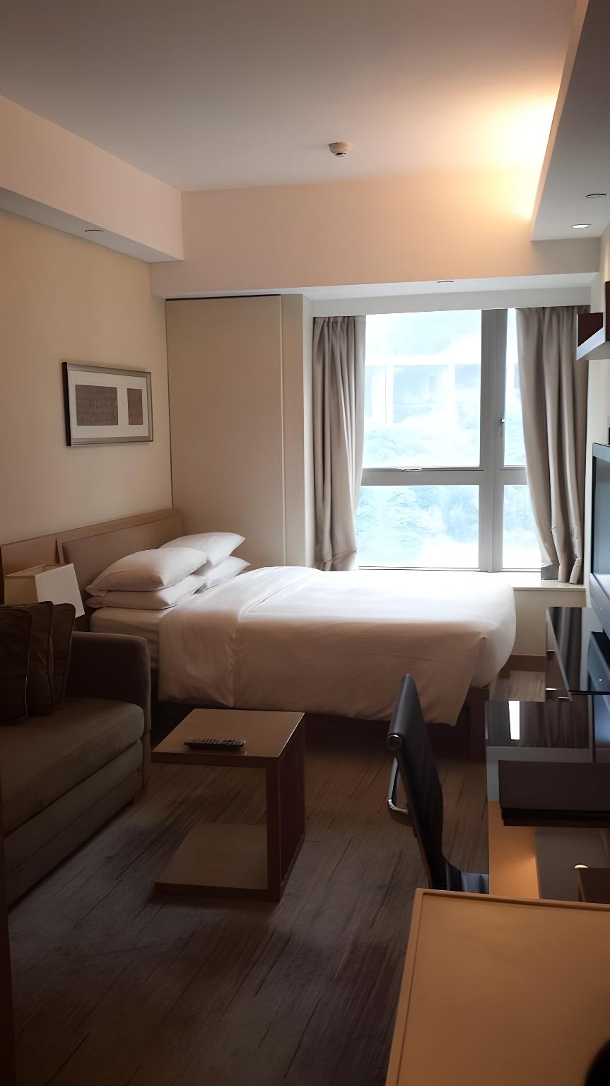 Studio, Double Bed