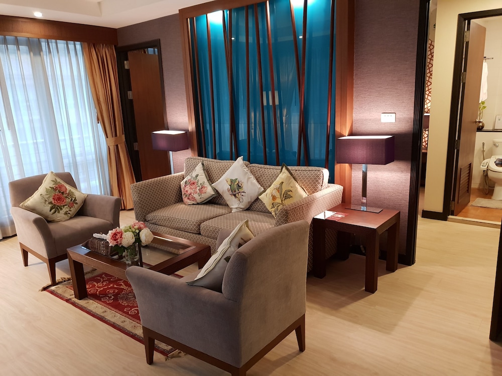 De Arni Bangkok 35/69