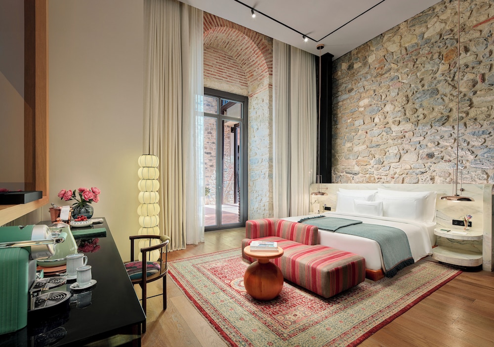 Aliee Istanbul - A Paris Society Collection Hotel 24/65