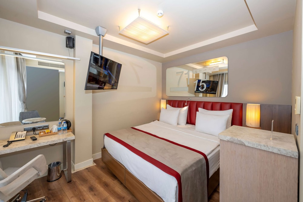 Ramada by Wyndham Istanbul Pera 13/50