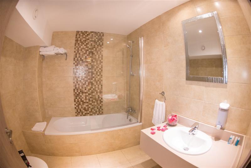 New Famagusta Hotel and Suites 48/50