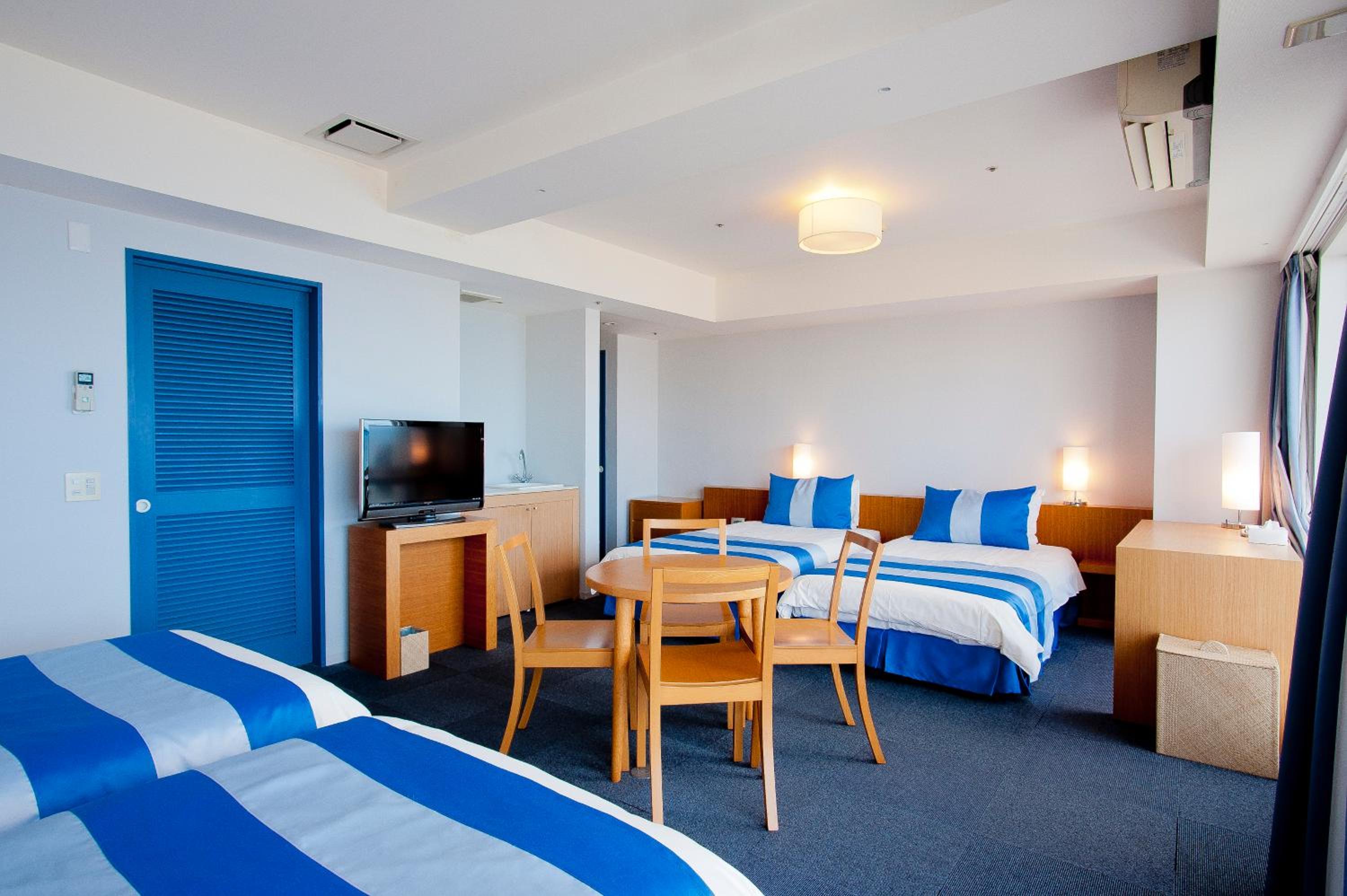 Standard, Beach Tower