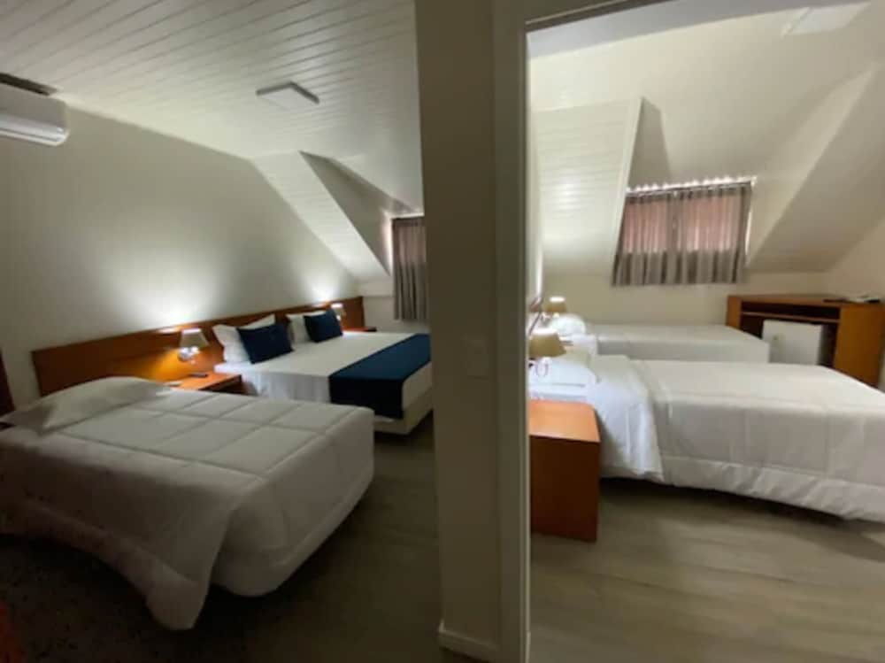 SEMI CONNECTING, SUPER, LUXURY, 1 DOUBLE AND 3 SINGLE BEDS
