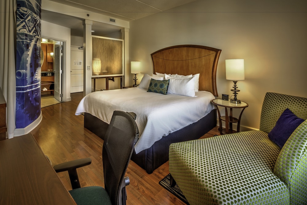 Hotel Indigo Jacksonville Deerwood Park 22/77