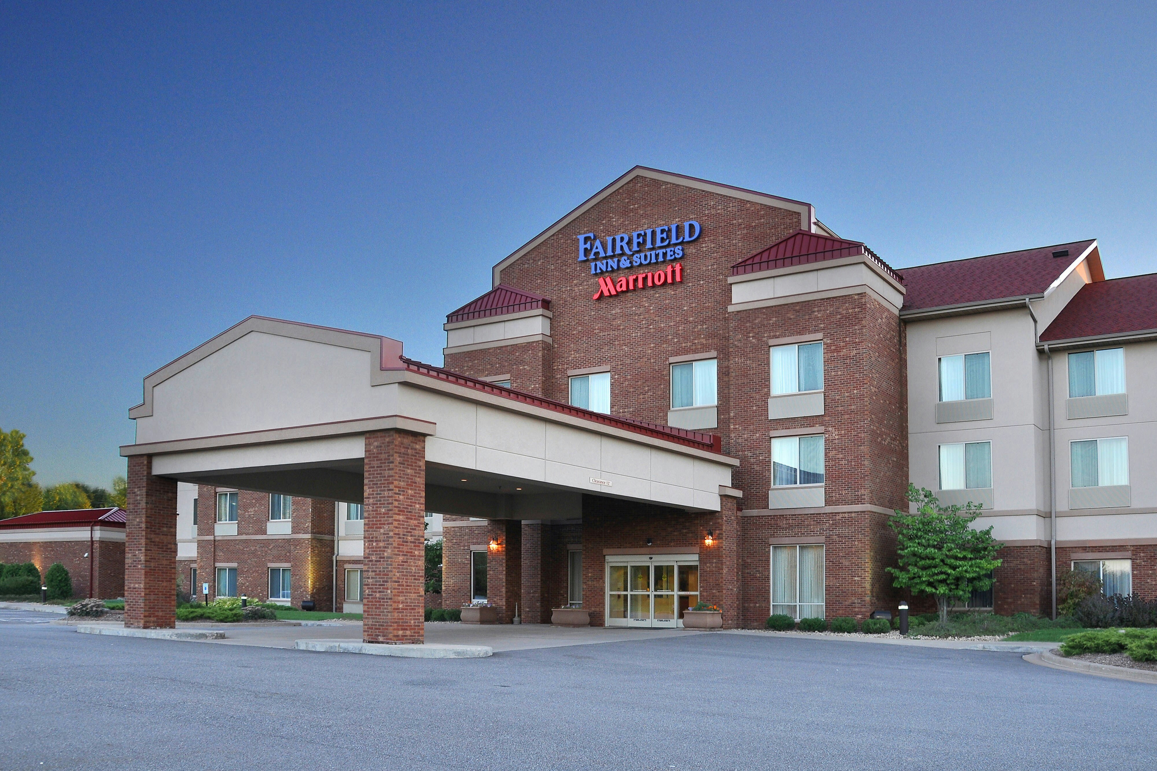 Fairfield Inn Suites Wausau 2/32