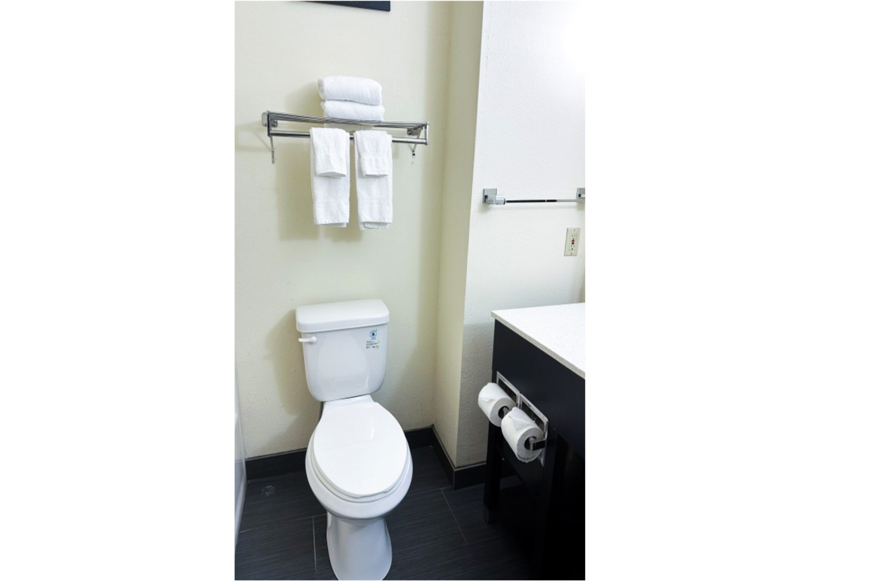 غرفة بسرير كينج، OYO Hotel Rome West GA 8/8