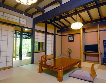 Momijiya Bekkan Kawanoiori 36/47