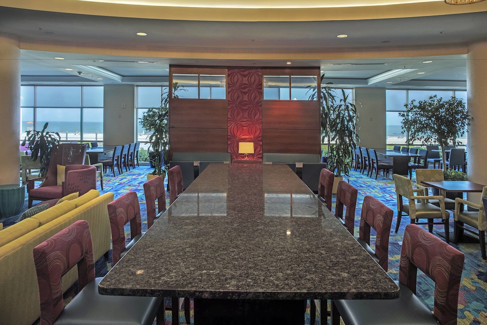 Springhill Suites by Marriott Virginia Beach Oceanfront 33/48