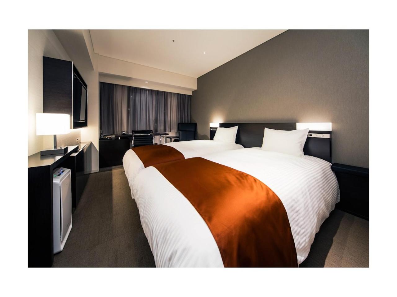 Standard, Twin Beds, Smoking