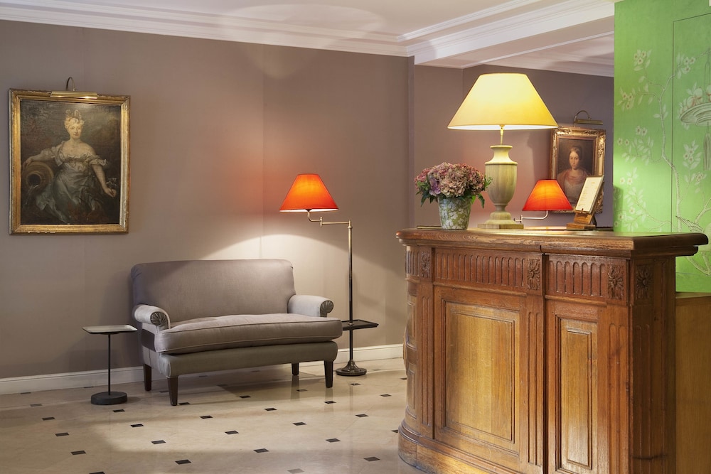 HOTEL DU DANUBE SAINT GERMAIN 46/68
