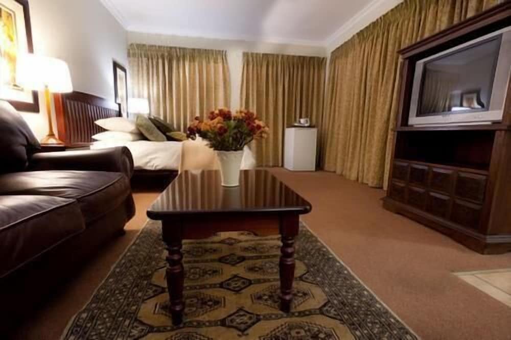 Africasky Guest House 7/19