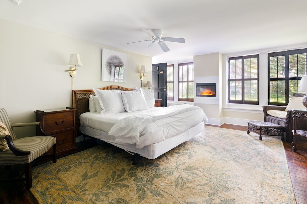 Rhett House Inn 18/50